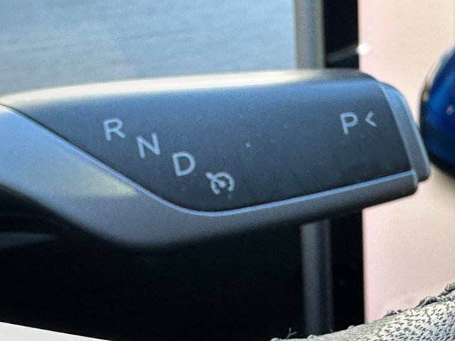 Used 2022 Tesla Model Y Performance AWD/4WD image 19