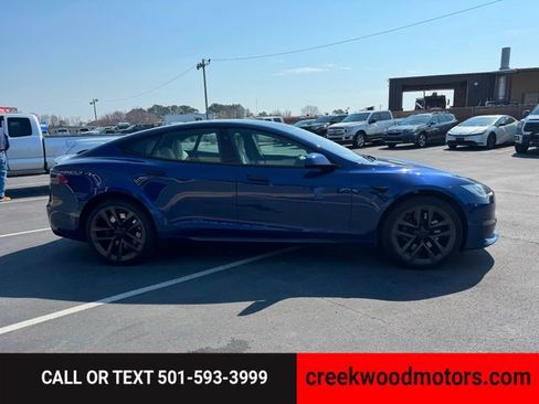 Used 2021 Tesla Model S Plaid image 6