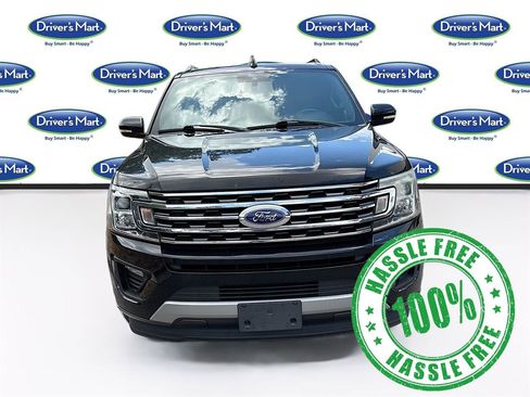 Used 2019 Ford Expedition XLT w/ Equipment Group 202A RWD image 2