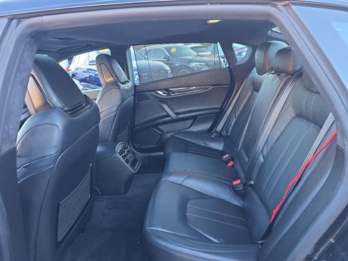 Used 2022 Maserati Quattroporte Modena Q4 image 58