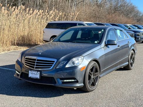 Used 2012 Mercedes-Benz E 350 4MATIC Sedan image 3