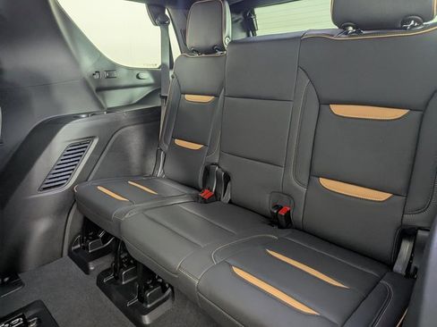 Used 2024 GMC Yukon AT4 image 22