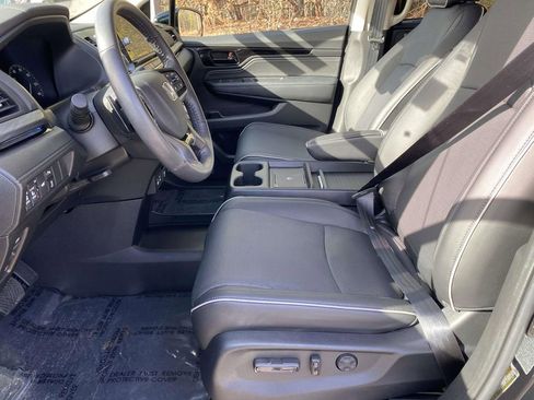Certified 2025 Honda Odyssey Elite image 14