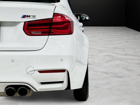 Used 2016 BMW M3 w/ Executive Package RWD image 44