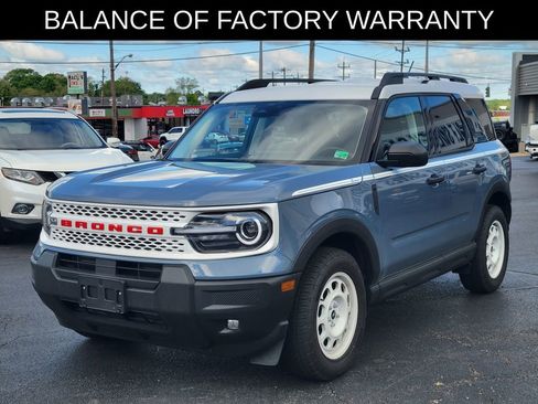Used 2025 Ford Bronco Sport Heritage w/ Convenience Package AWD/4WD image 2