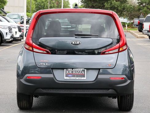 Used 2020 Kia Soul S FWD image 16