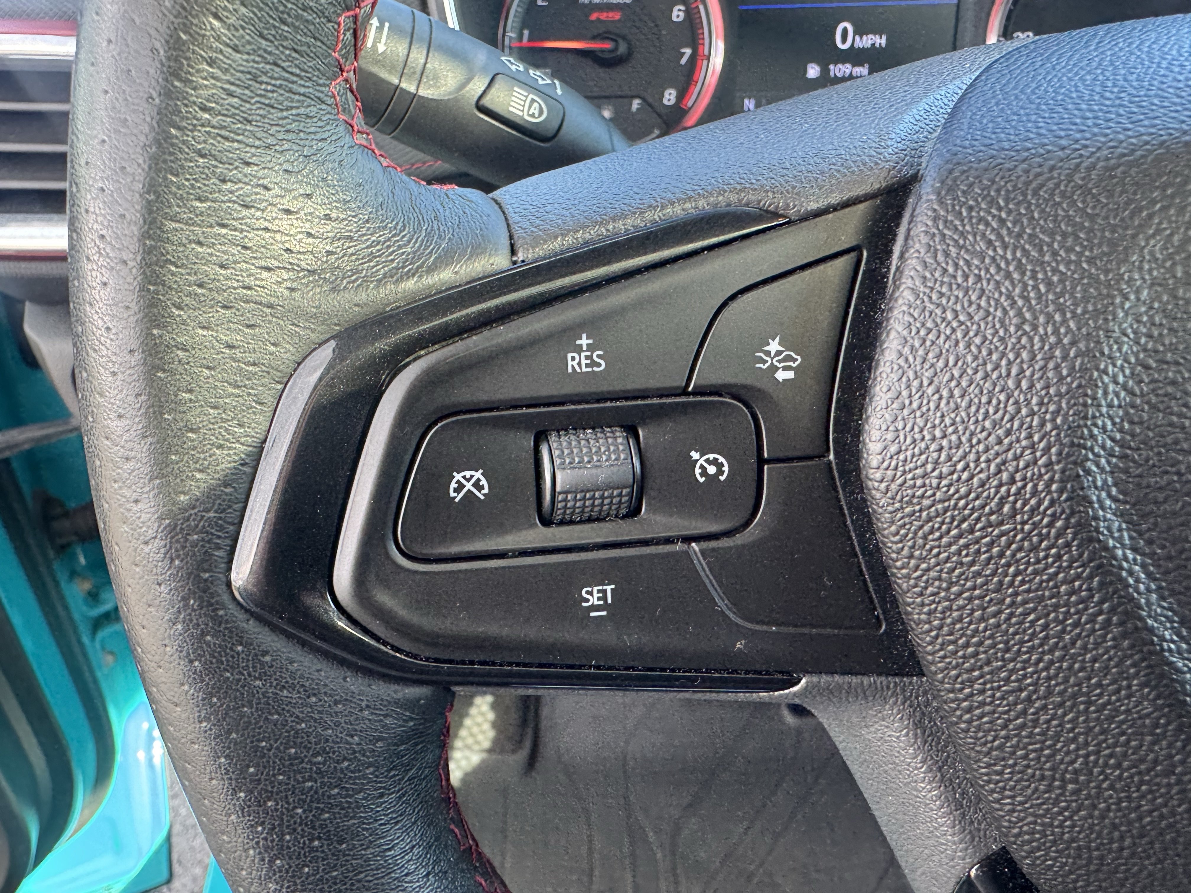 Used 2021 Chevrolet TrailBlazer RS w/ Sun and Liftgate Package AWD/4WD image 18