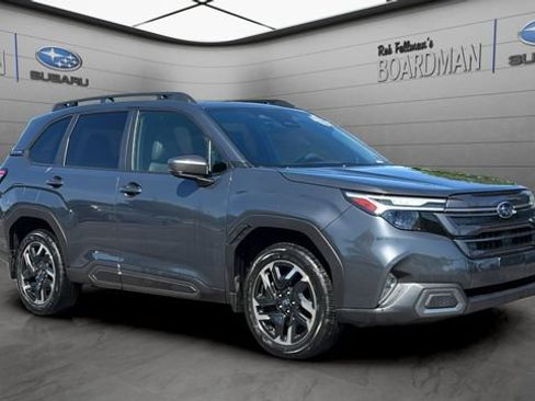 Used 2025 Subaru Forester Limited AWD/4WD image 1
