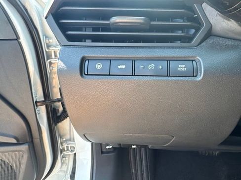 Used 2023 Nissan Altima 2.5 SL AWD/4WD image 15