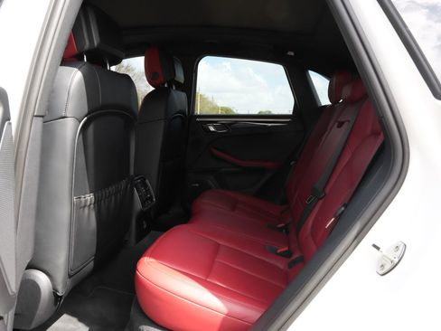 Used 2024 Porsche Macan GTS AWD/4WD image 20