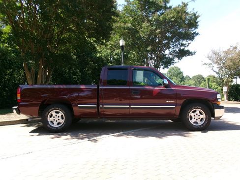 Used 1999 Chevrolet Silverado 1500 LS w/ Firm Ride Suspension Pkg RWD image 8