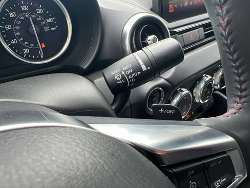 Used 2019 MAZDA MX-5 Miata Grand Touring RWD image 25