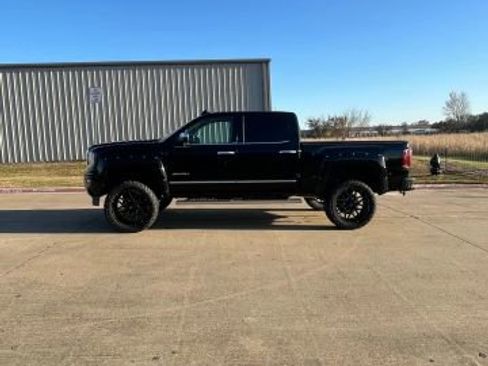 Used 2016 GMC Sierra 1500 Denali w/ Enhanced Driver Alert Package image 7