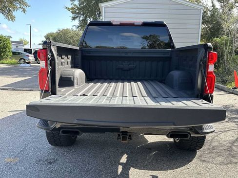 Used 2021 Chevrolet Silverado 1500 Custom Trail Boss w/ Midnight Edition AWD/4WD image 25