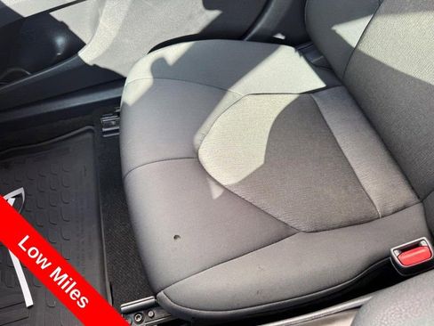 Used 2024 Toyota Camry LE image 27