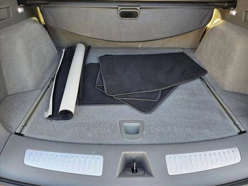 Used 2017 Cadillac XT5 Luxury w/ Driver Awareness Package image 6