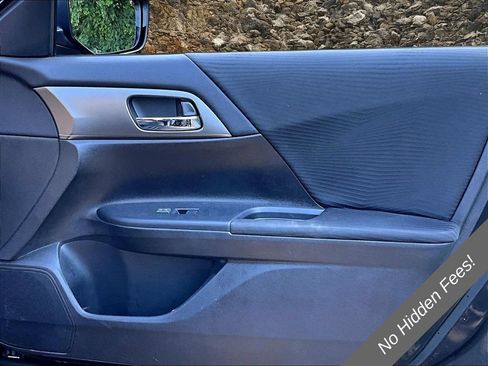 Used 2015 Honda Accord LX image 20