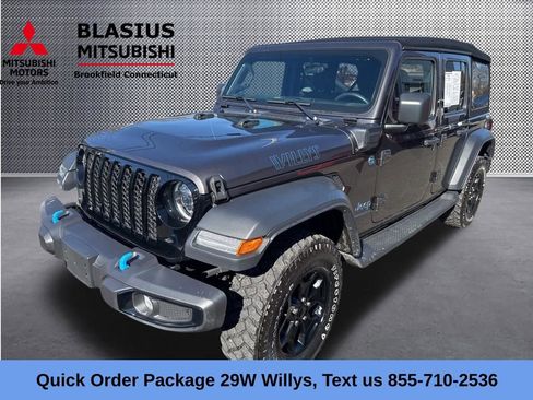 Used 2023 Jeep Wrangler Unlimited w/ Cold Weather Group AWD/4WD image 13