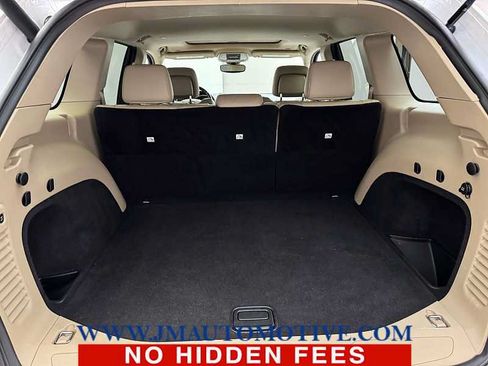 Used 2020 Jeep Grand Cherokee Limited AWD/4WD image 17