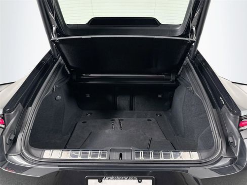 Certified 2025 Porsche Panamera GTS AWD/4WD image 39