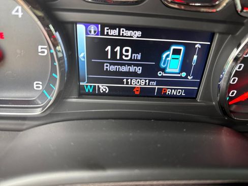 Used 2018 Chevrolet Tahoe LT image 20