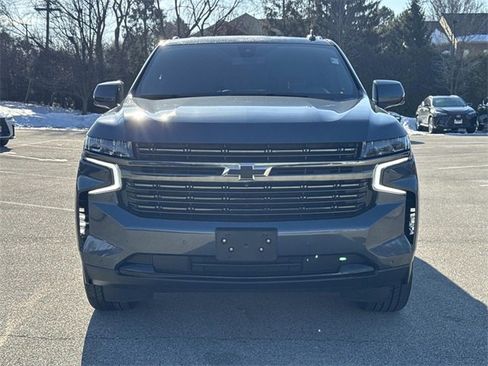 Used 2021 Chevrolet Tahoe RST w/ Luxury Package image 2