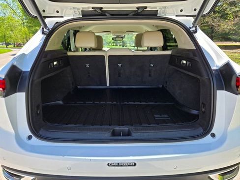 Used 2023 Buick Envision Essence FWD image 5