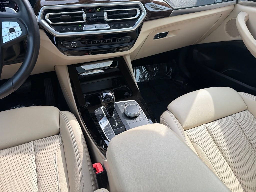 Used 2022 BMW X3 sDrive30i w/ Premium Package 2 RWD image 16