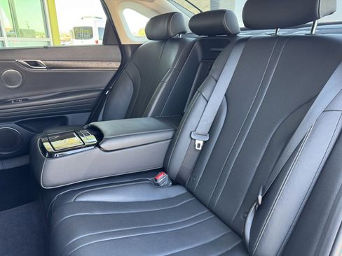 Used 2022 Genesis G80 2.5T w/ Prestige Package image 42