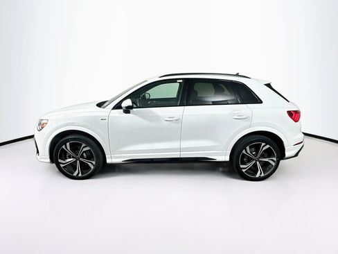 Used 2023 Audi Q3 2.0T Premium Plus w/ Premium Plus Package AWD/4WD image 4