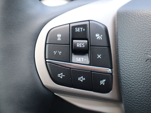 New 2025 Ford Explorer Active w/ Active Comfort Package image 15