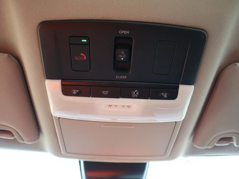 Used 2025 Nissan Altima 2.5 SL image 34