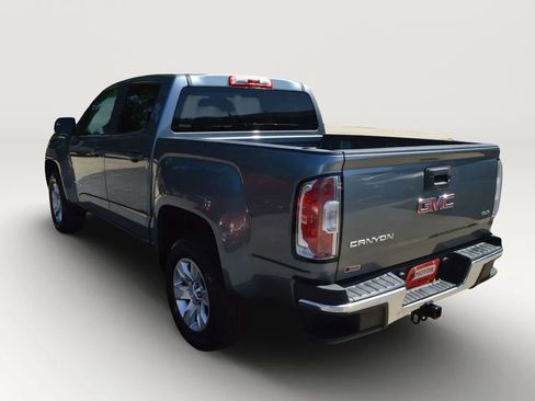 Used 2018 GMC Canyon SLE RWD image 6