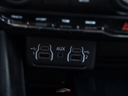 Used 2021 Dodge Durango R/T w/ Tow 'N Go Package AWD/4WD image 36