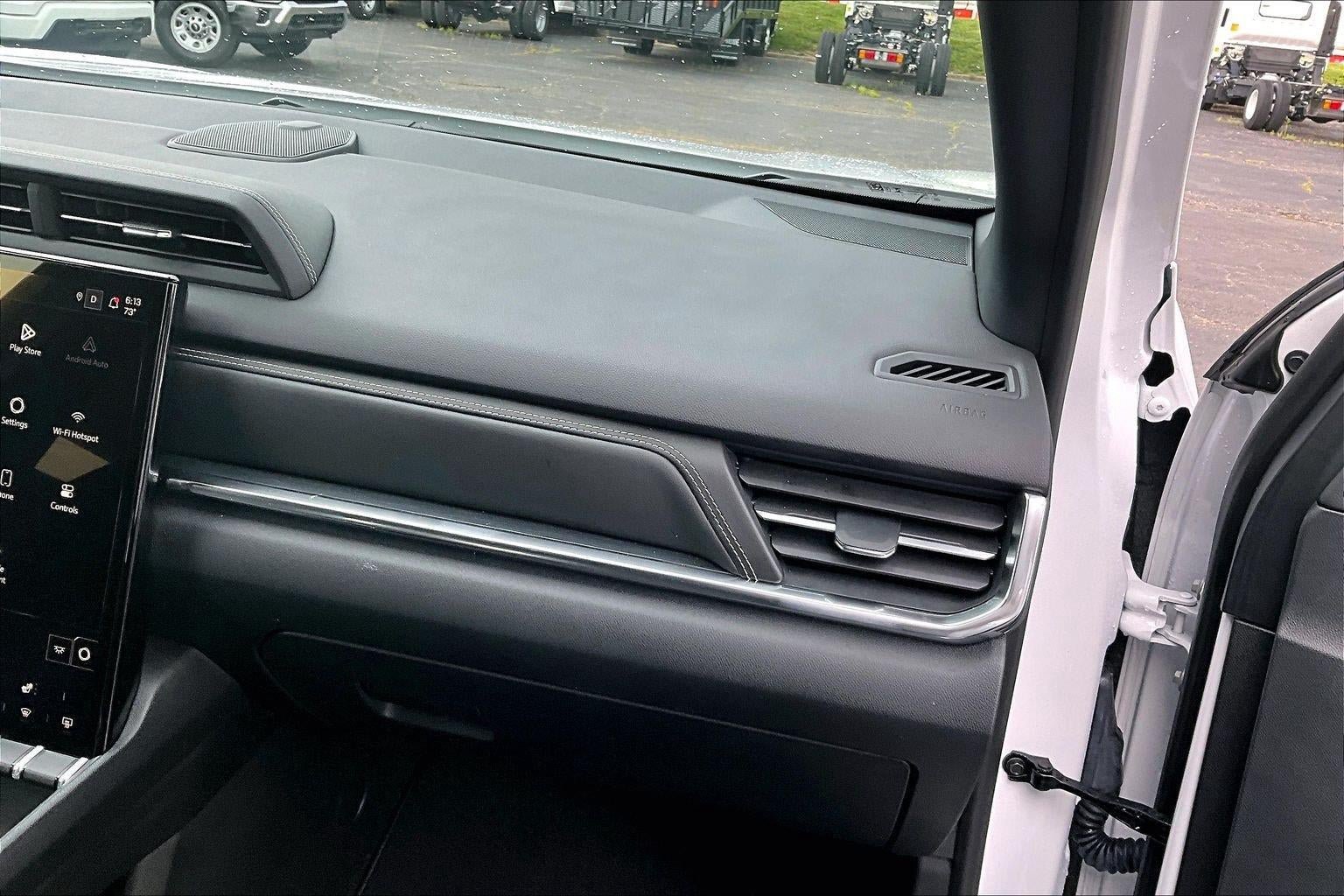 Used 2026 GMC Terrain Elevation FWD image 17