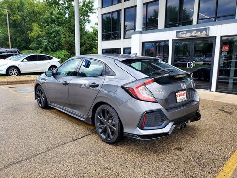 Used 2018 Honda Civic Sport Touring image 7