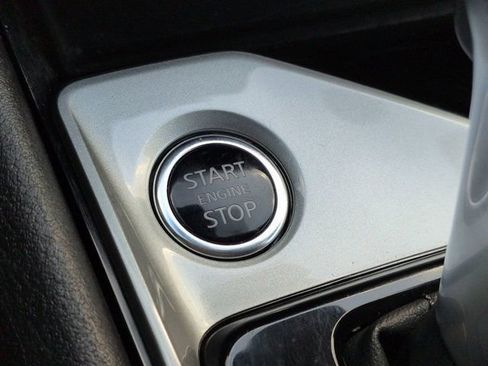 Used 2024 Nissan Altima 2.5 SV FWD image 24