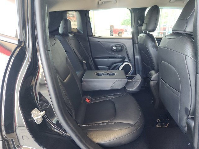 Used 2017 Jeep Renegade Limited AWD/4WD image 22