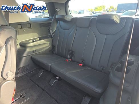 Used 2024 Hyundai Palisade SEL w/ Premium Package FWD image 10