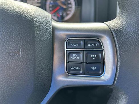 Used 2024 RAM 1500 Classic SLT image 27