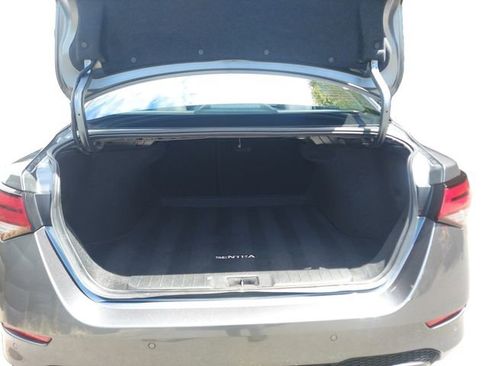 Used 2024 Nissan Sentra SV FWD image 18
