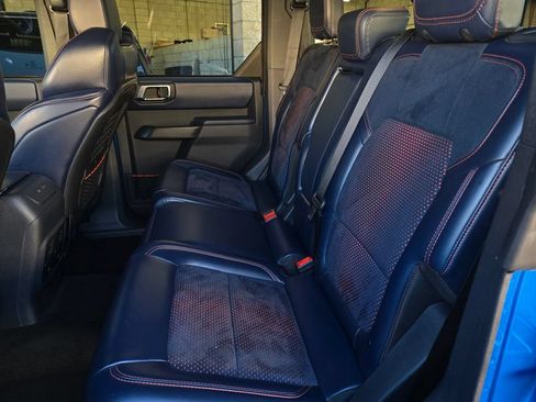 Used 2022 Ford Bronco Raptor w/ Interior Carbon Fiber Pack 6 AWD/4WD image 16