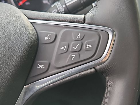 Used 2019 Chevrolet Equinox LT image 22