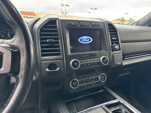Used 2020 Ford Expedition Max Limited RWD image 12