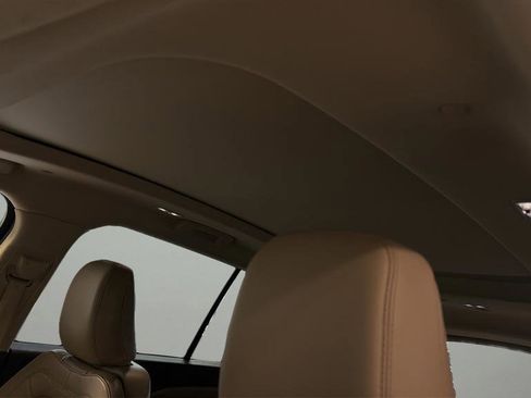 Used 2022 Lincoln Aviator Reserve w/ Equipment Group 201A image 12