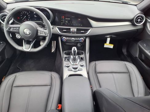 New 2025 Alfa Romeo Giulia w/ Driving Assist Package RWD image 25