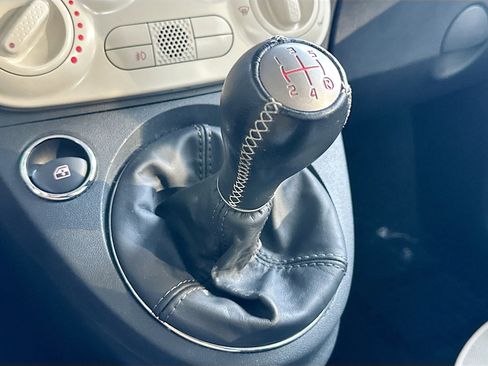 Used 2018 FIAT 500 Pop image 16