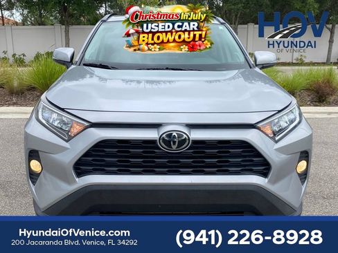 Used 2021 Toyota RAV4 XLE Premium FWD image 39
