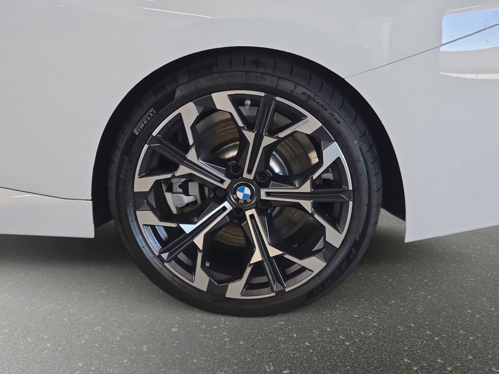 Used 2026 BMW 230i Coupe w/ Convenience Package RWD image 22