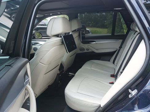Used 2017 BMW X5 xDrive40e AWD/4WD image 14